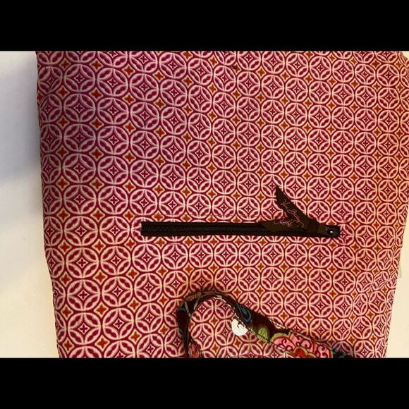 Vera large tote. 14x15. Mauve floral - Picture 7 of 12